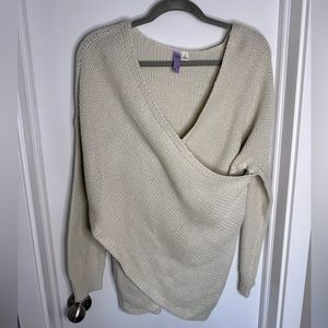 Criss cross sweater knit